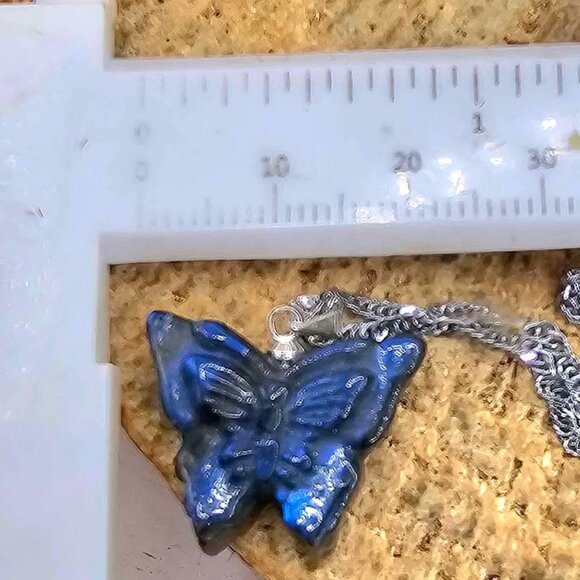 Nature Labradorite Flashy Butterfly Pendant Necklace - Picture 10 of 10